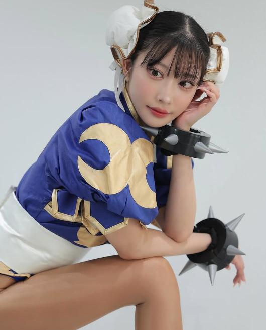 西井綾音の春麗のコスプレ７