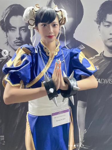 西井綾音の春麗のコスプレ８